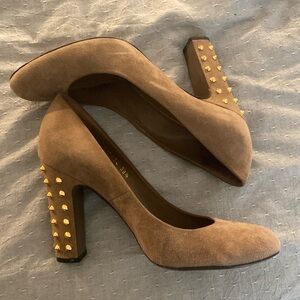 Gucci Suede Studded Pump